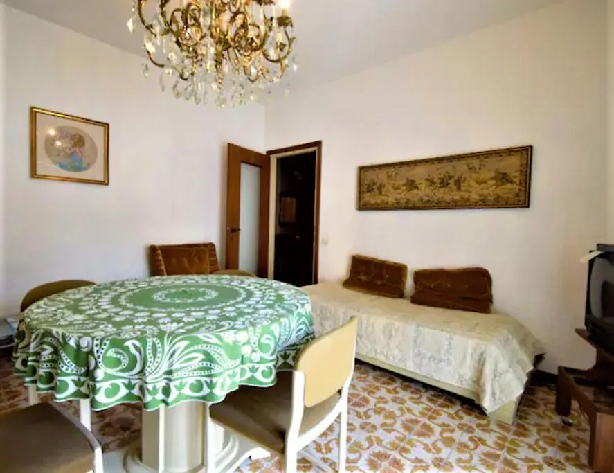 Apartamento Trilocale Con Posto Auto Privato A 5 Minuti A Piedi Dalla Spiaggia Rapallo